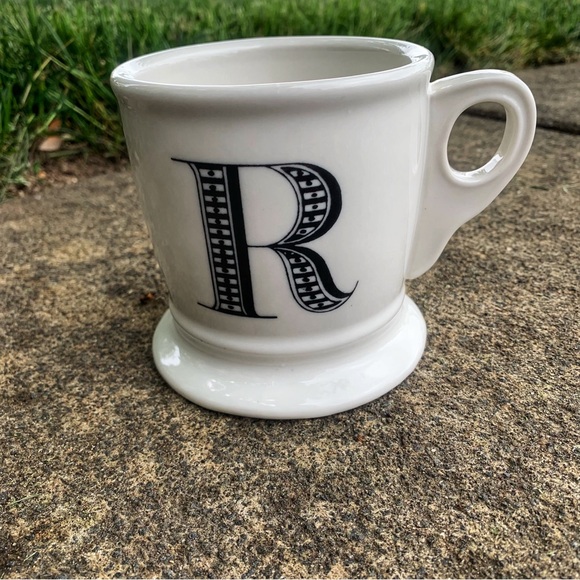 Anthropologie Other - Anthropologie Letter R Initial Monogram Mug